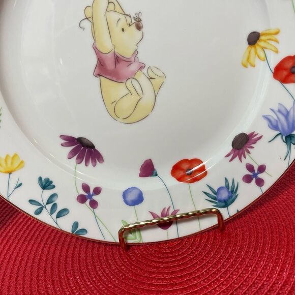 Disney Winnie the Pooh Among the Flowers Dinner Plates set of 2 NWT - Picture 5 of 8